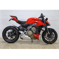 DUCATI V4 STREETFIGHTER