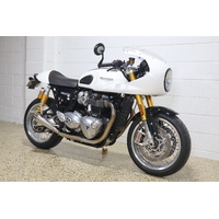 TRIUMPH THRUXTON 1200R