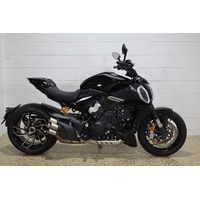 DUCATI DIAVEL V4 MY23