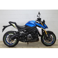 SUZUKI GSX-S1000