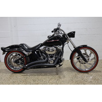 HARLEY DAVIDSON SOFTAIL STANDARD 1690