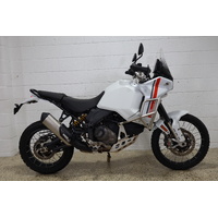 DUCATI DESERT X