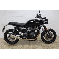 TRIUMPH SPEED TWIN 1200