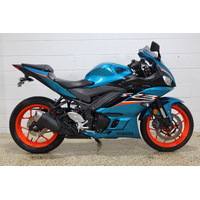 YAMAHA YZF-R3