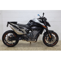 KTM 790 DUKE