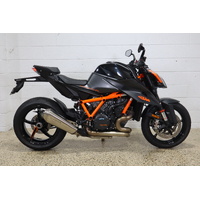 KTM 1290 SUPER DUKE R