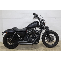 HARLEY DAVIDSON IRON 883