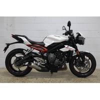TRIUMPH STREET TRIPLE R