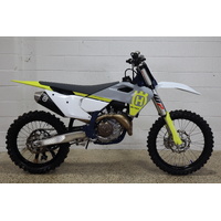 HUSQVARNA FC 450