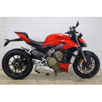 DUCATI STREETFIGHTER V4