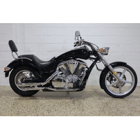 HONDA VT1300CS