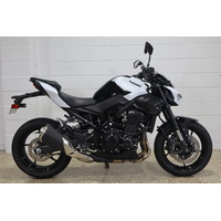 KAWASAKI Z900